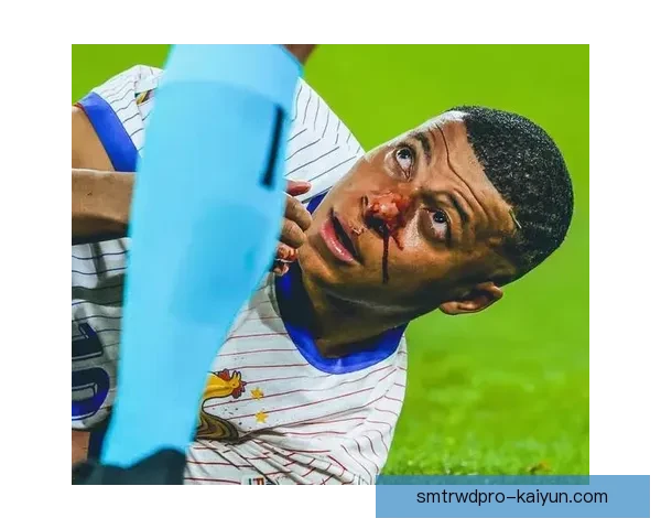 姆巴佩在欧洲杯征战中表现稳健，备受关注引发期待